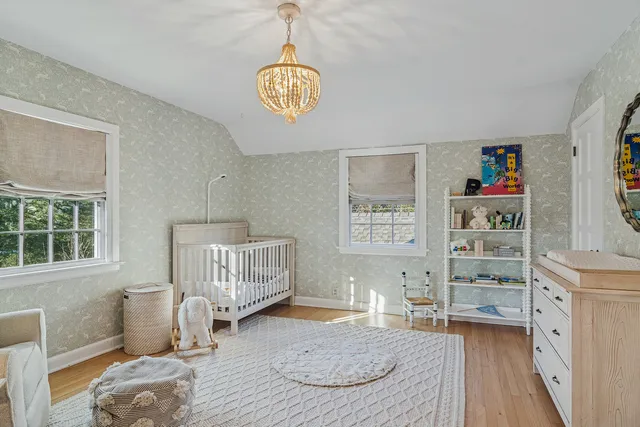 $885,000 | 240 Elm Road, Barrington, IL 60010