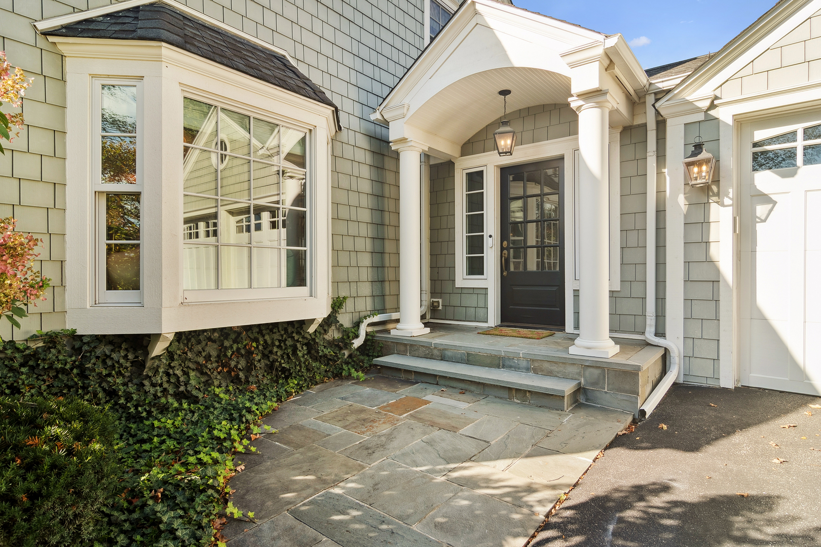 240 Elm Road Barrington, IL 60010 - Photo 56 of 56 a front view of a house