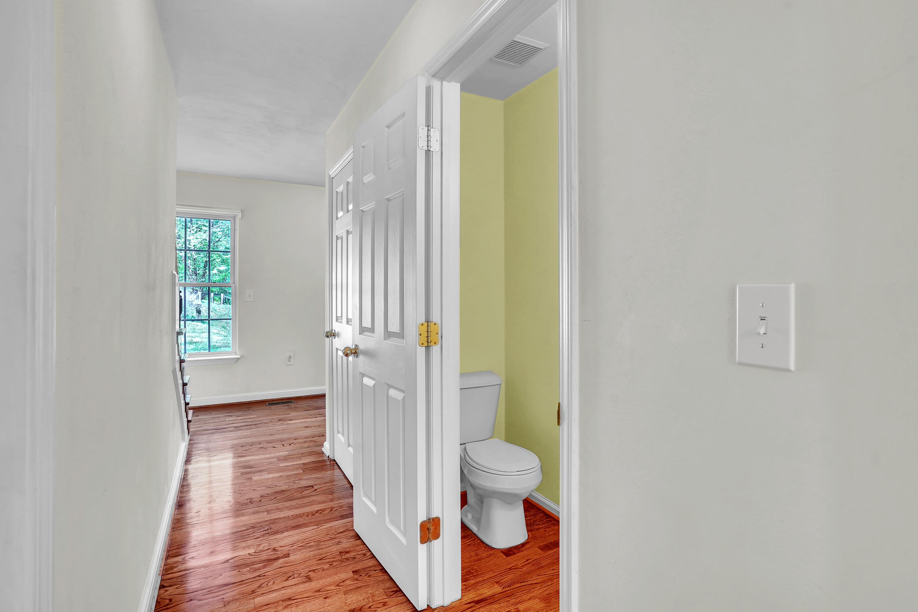 7607 Peebles Lane Roanoke, VA 24018 - Photo 17 of 57 a bathroom with a sink and a mirror