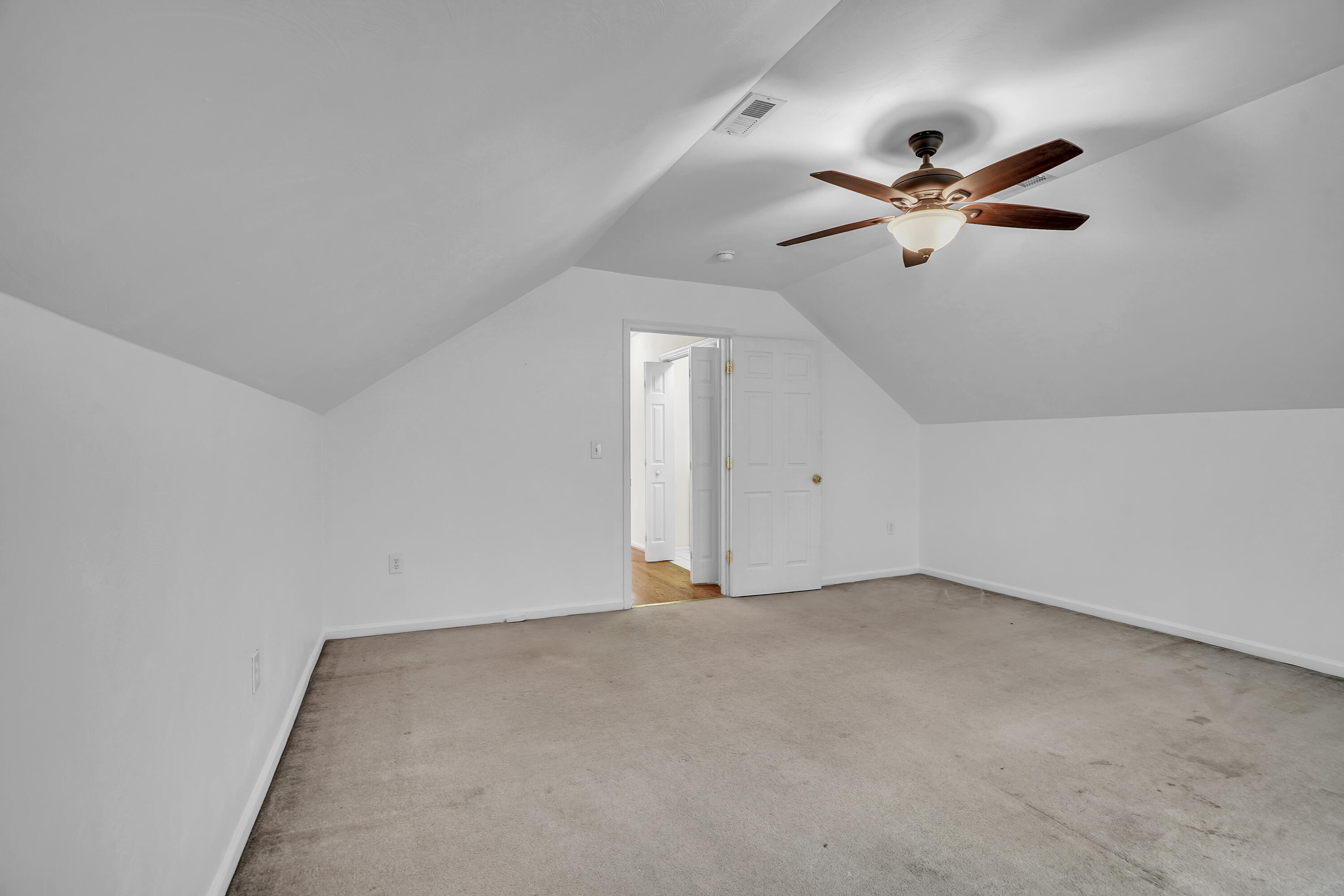 7607 Peebles Lane Roanoke, VA 24018 - Photo 24 of 57 wooden floor in an empty room