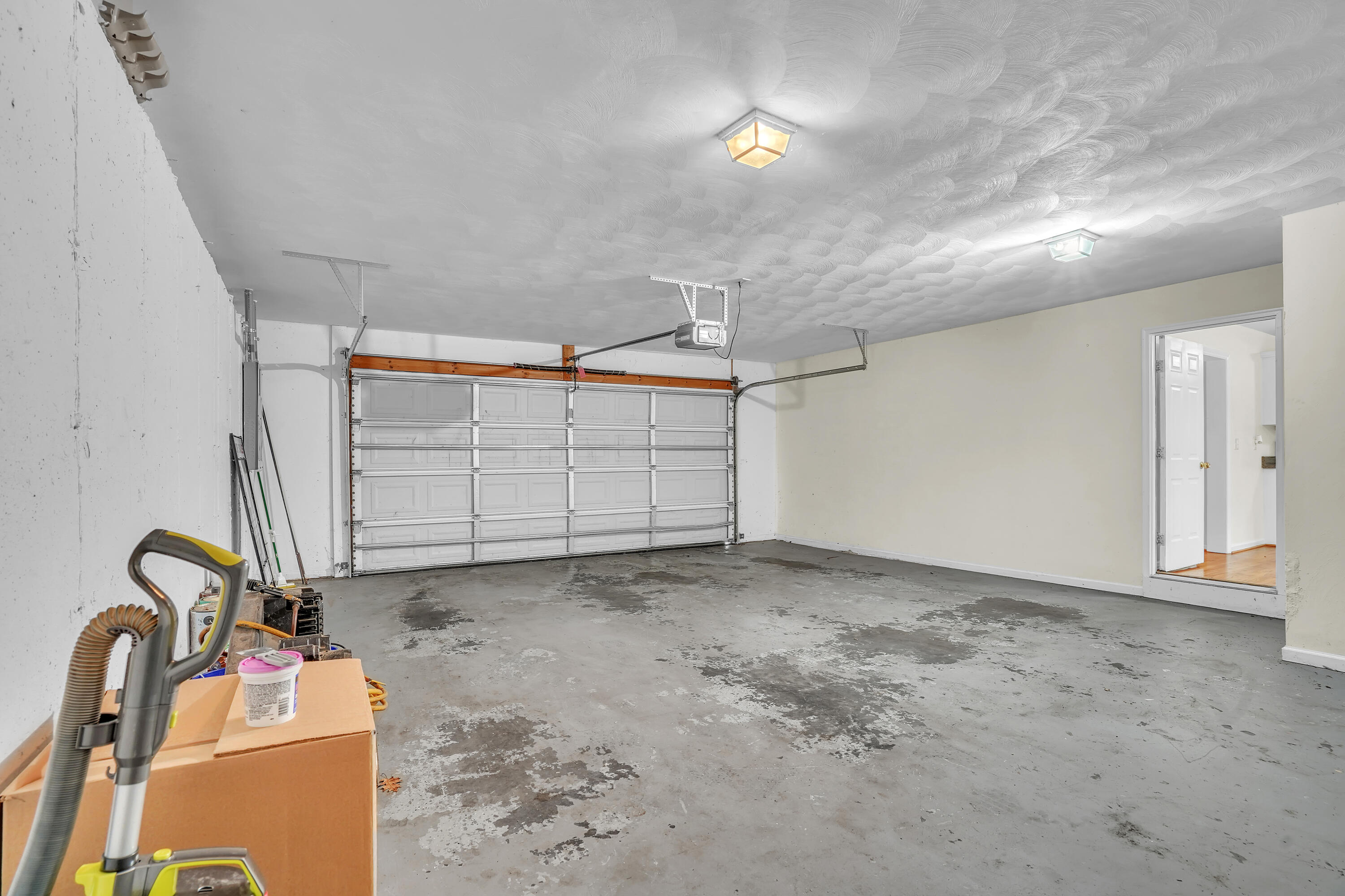 7607 Peebles Lane Roanoke, VA 24018 - Photo 47 of 57 a view of a garage