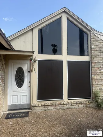 $1,000 | 216-2 Country Club Road, Brownsville, TX 78520