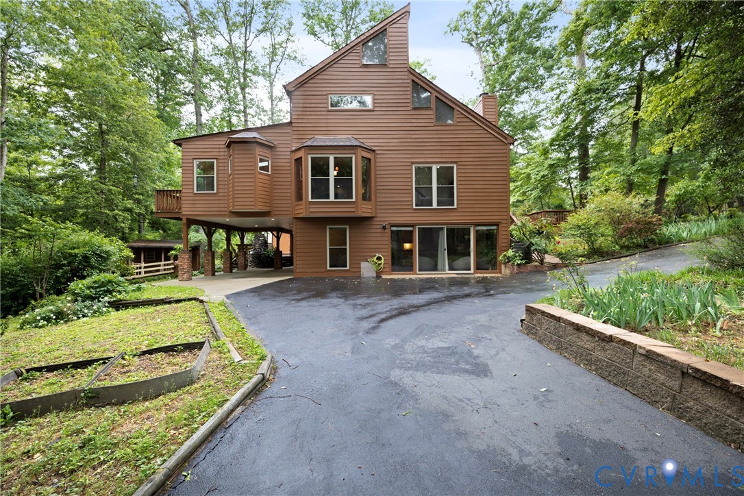 8309 Spring Meadow Road Richmond, VA 23235 - Photo 1 of 46