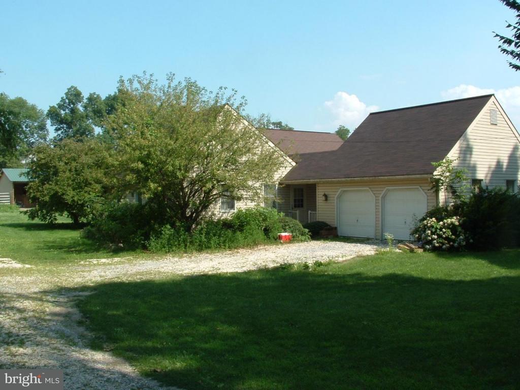 5337 Bossler Road Elizabethtown, PA 17022 - Photo 1 of 12 Gallery Image 1