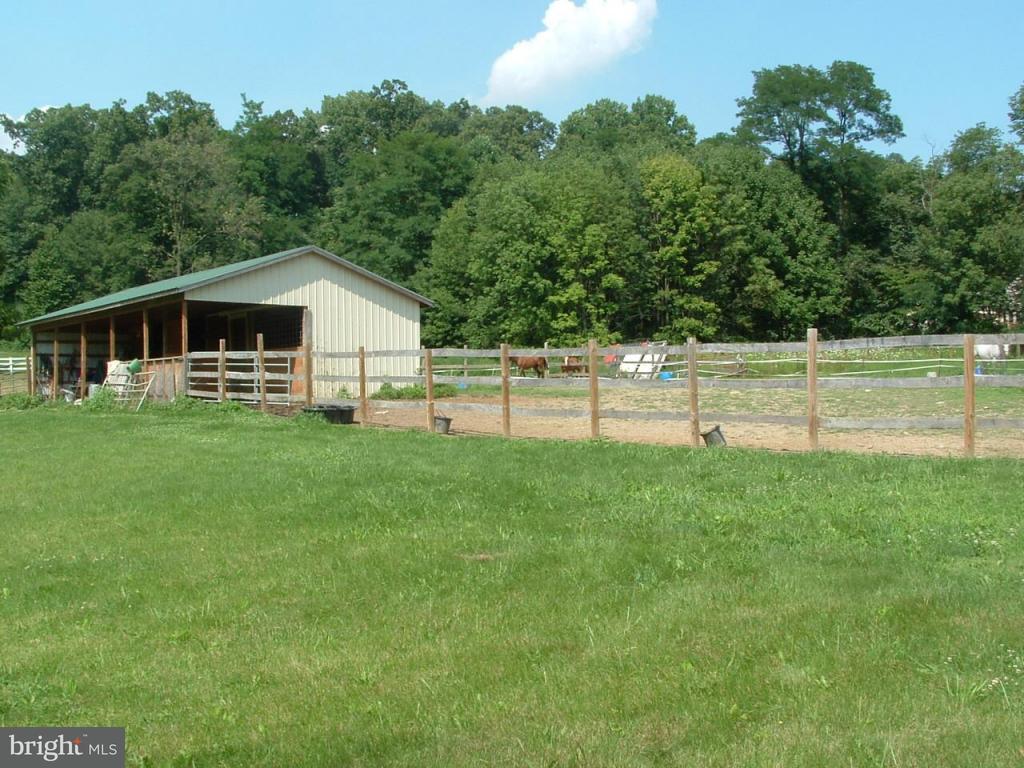 5337 Bossler Road Elizabethtown, PA 17022 - Photo 11 of 12 Gallery Image 11