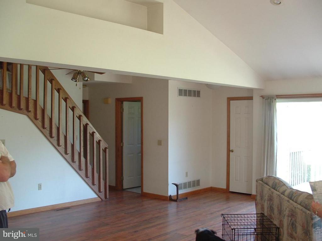 5337 Bossler Road Elizabethtown, PA 17022 - Photo 4 of 12 Gallery Image 4