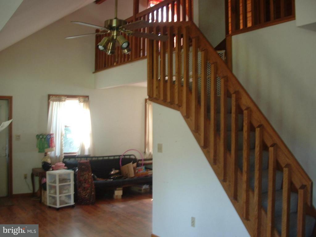 5337 Bossler Road Elizabethtown, PA 17022 - Photo 8 of 12 Gallery Image 8