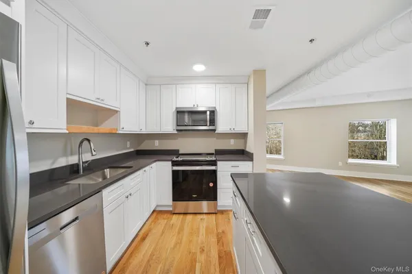 $2,000 | 20 Walker Street, Unit 4, Goshen, NY 10924