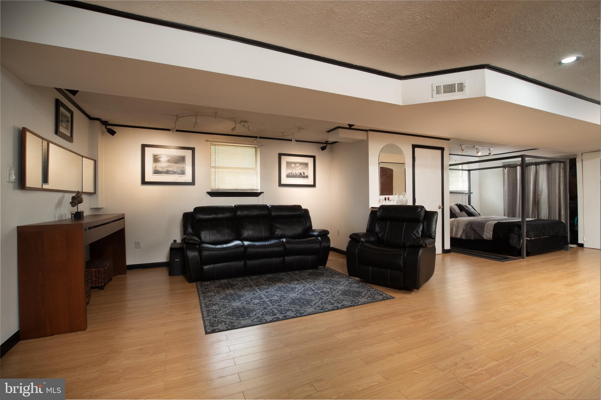 542 Elizabeth Lane Glen Burnie, MD 21061 - Photo 14 of 21