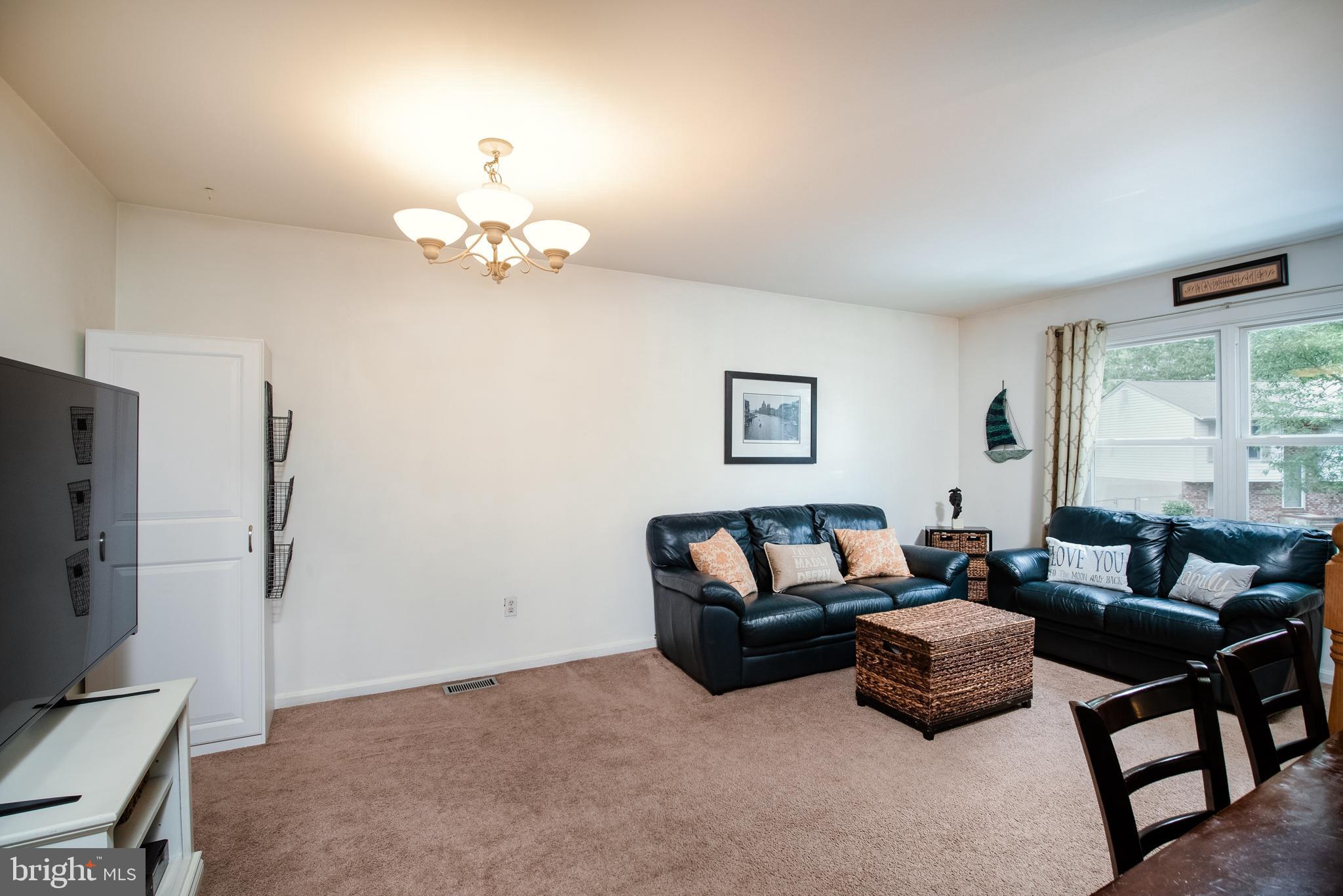 542 Elizabeth Lane Glen Burnie, MD 21061 - Photo 6 of 21