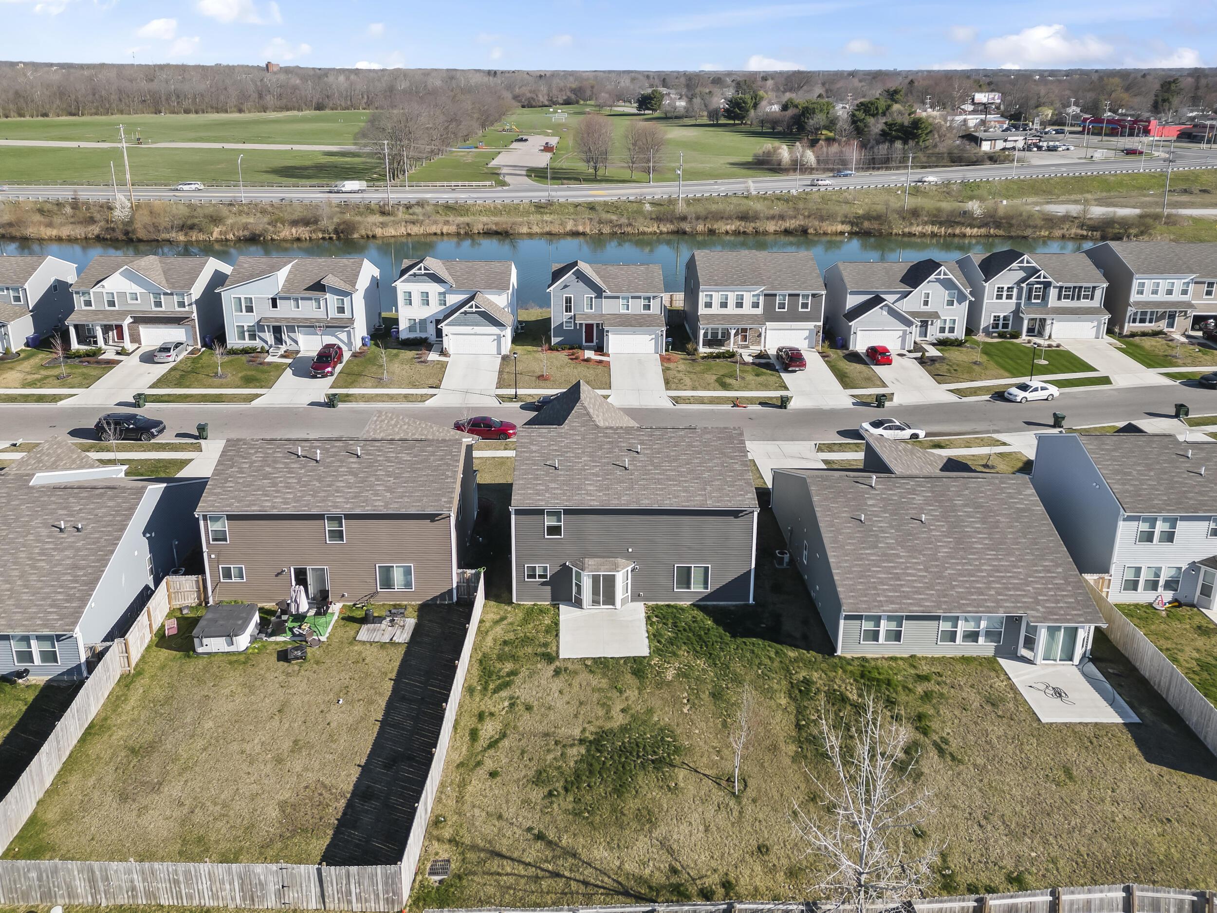 4853 Amber Crossing Road Columbus, OH 43232 - Photo 37 of 39 drone 02