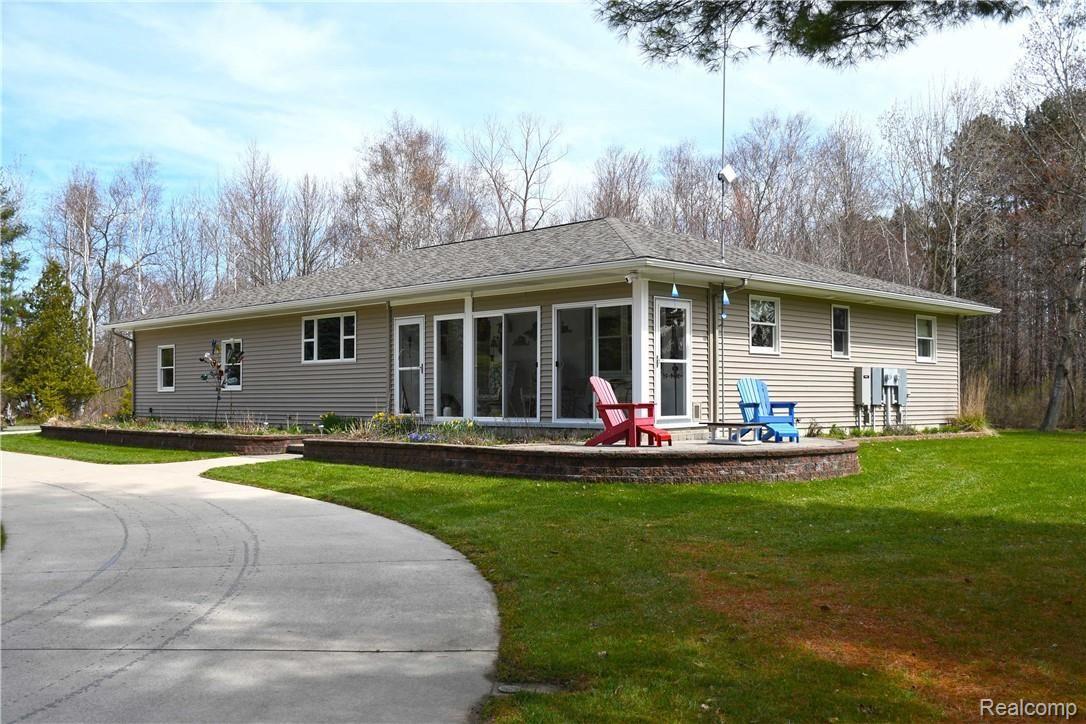 2777 South Lake Shore Road Harbor Beach, MI 48441 - Photo 1 of 35 2777 S Lakeshore