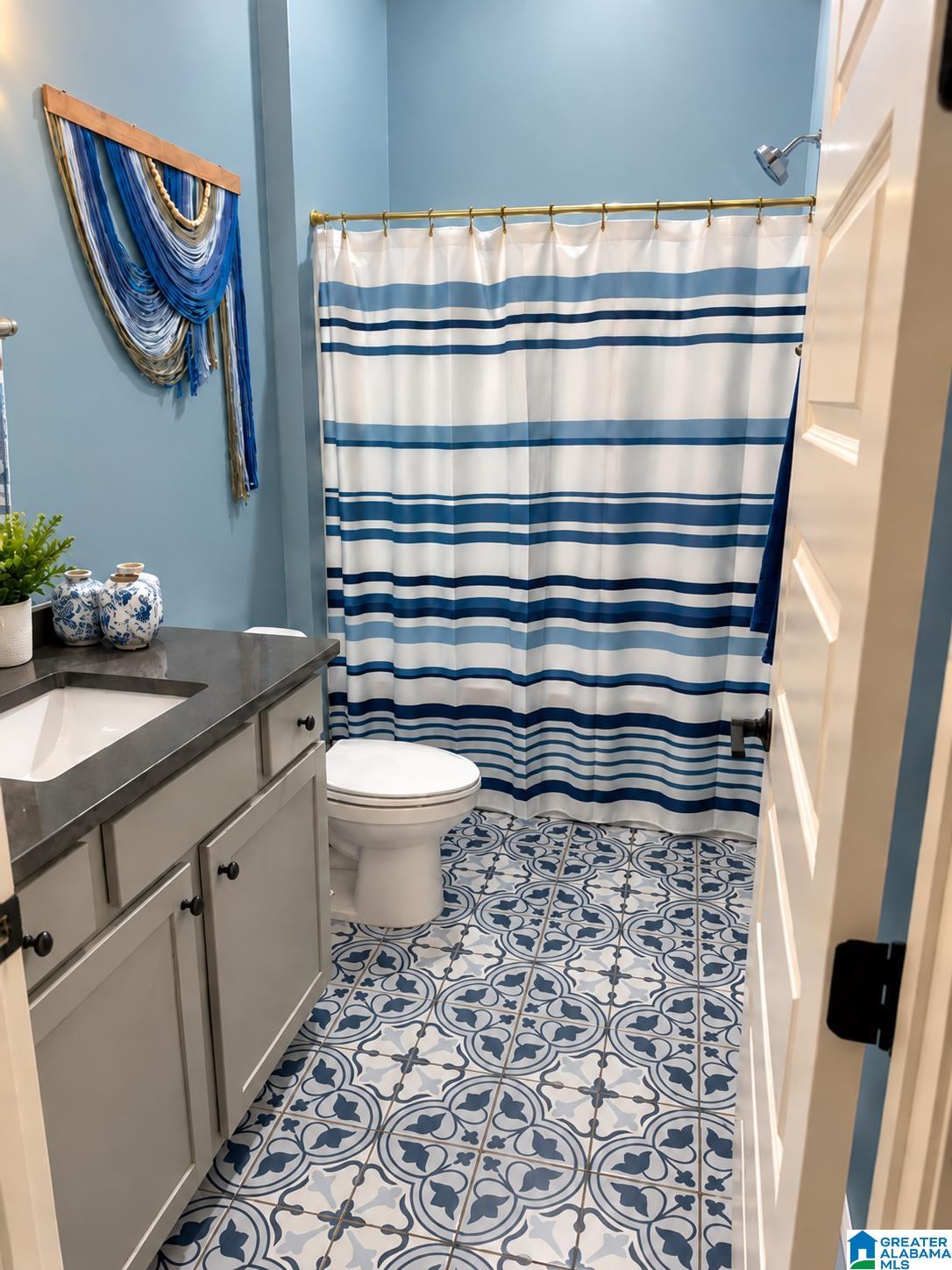2116 Blackridge Road Hoover, AL 35244 - Photo 43 of 90 Gallery Image 43
