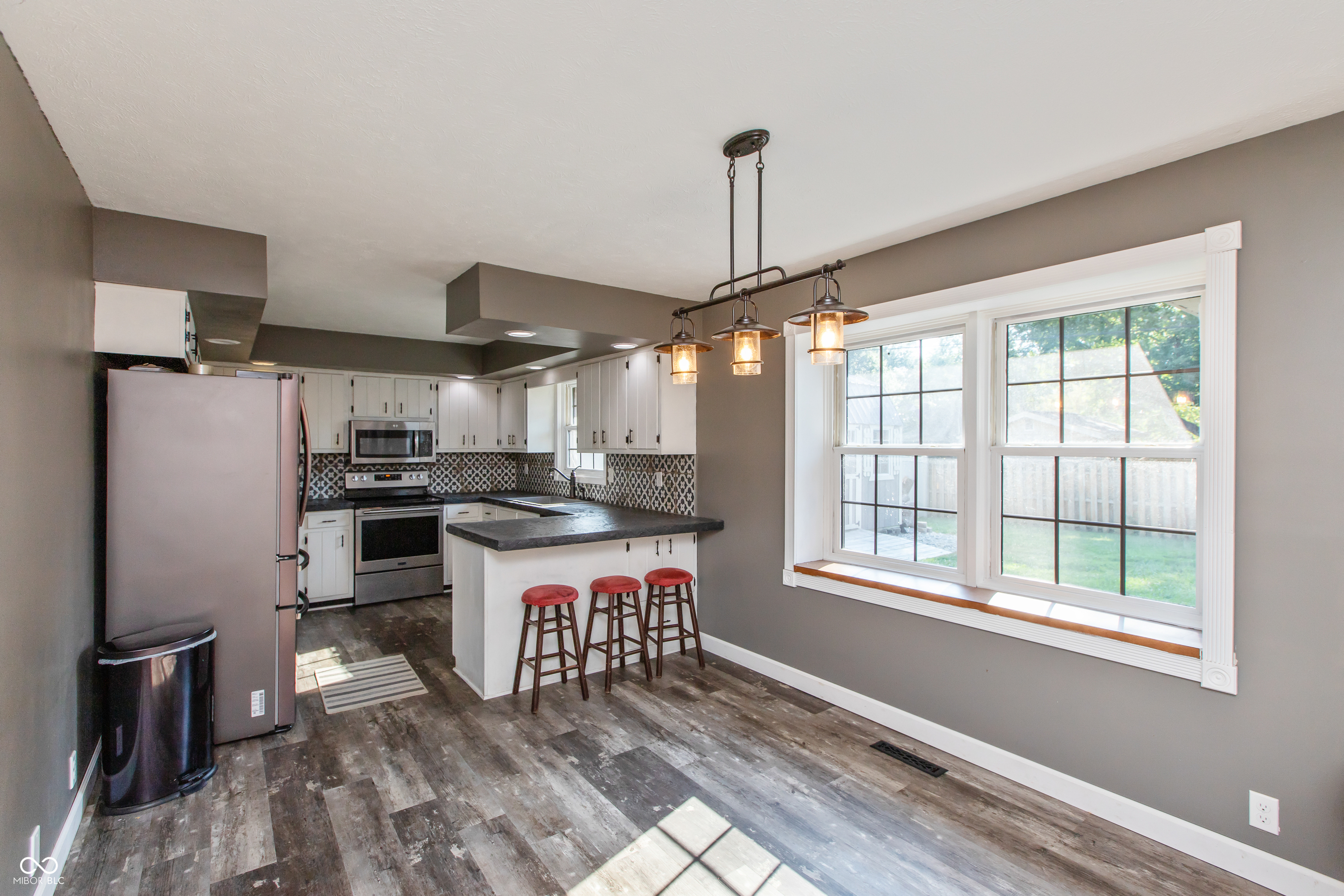 590 Vehslage Road Seymour, IN 47274 - Photo 8 of 29 Gallery Image 8