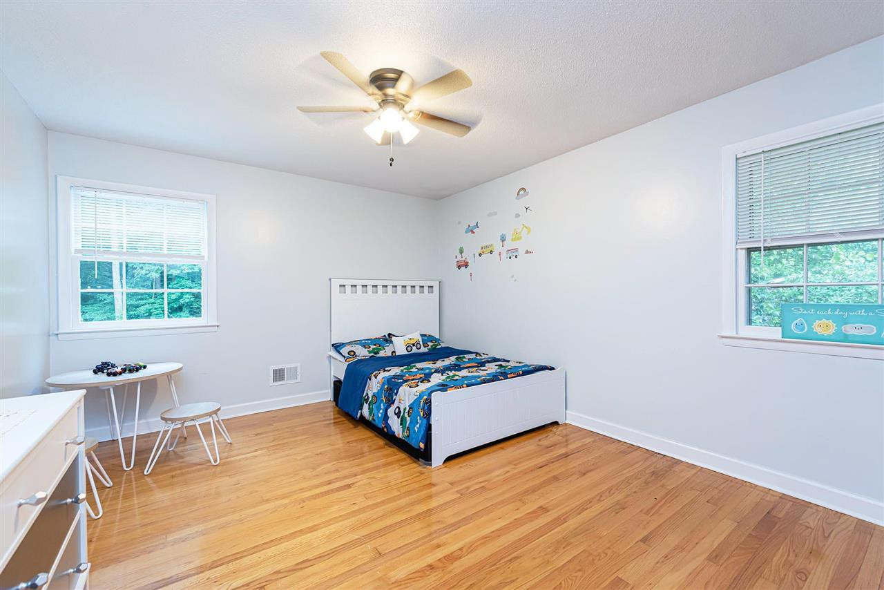 11617 Strickland Road Raleigh, NC 27613 - Photo 13 of 28 Photo 13