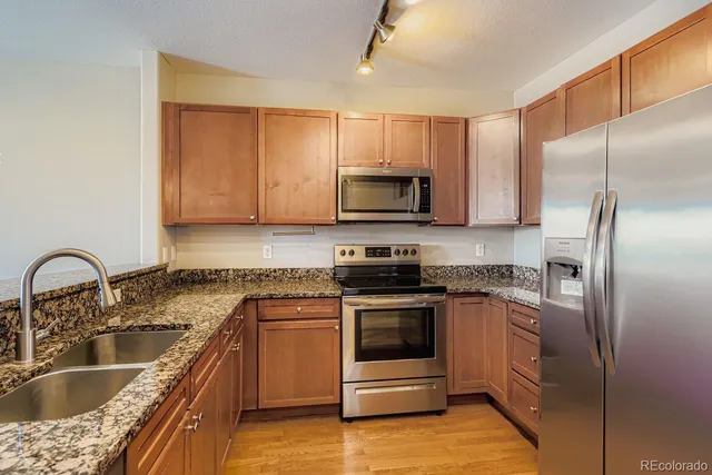 $2,200 | 9059 East Panorama Circle, Unit 309, Centennial, CO 80112