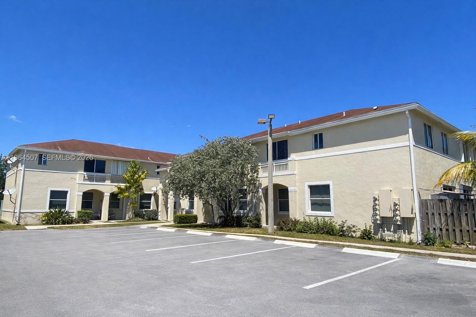 835 Northeast 212th Terrace, Unit 4 Miami, FL 33179 - Photo 2 of 21