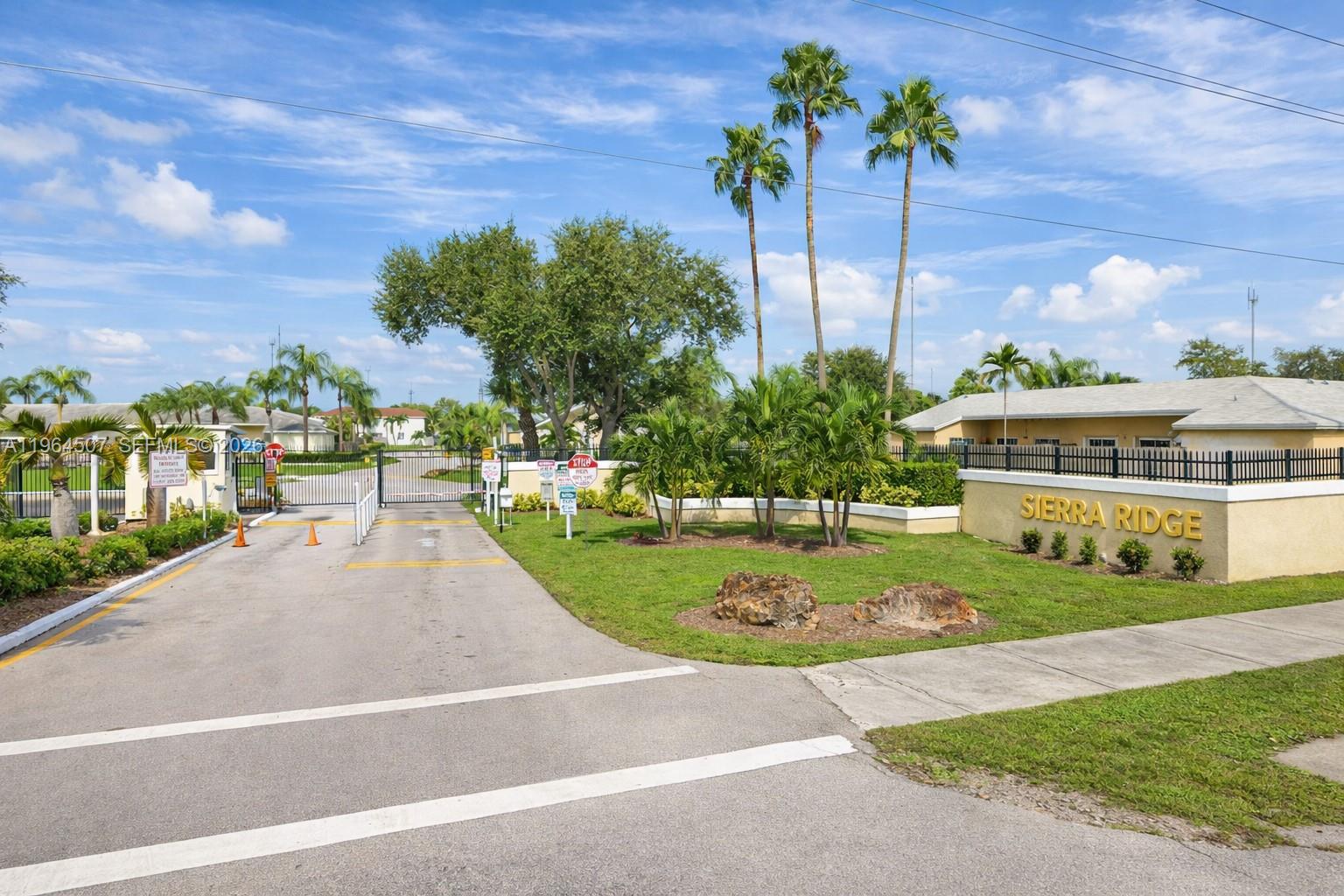 835 Northeast 212th Terrace, Unit 4 Miami, FL 33179 - Photo 21 of 21