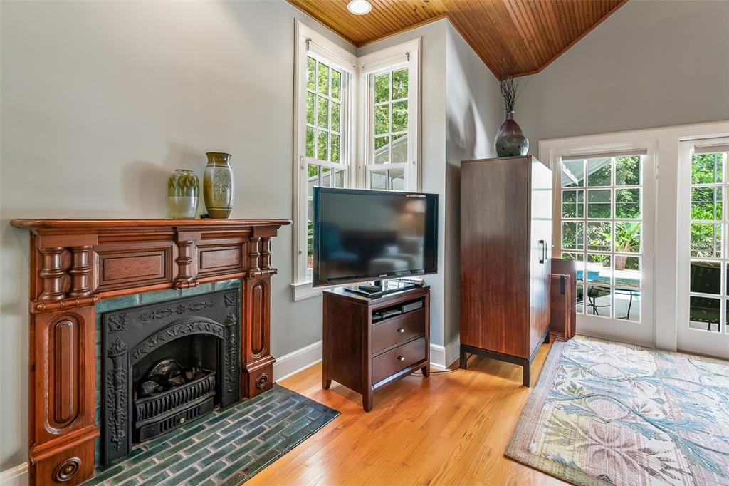 2739 Southwest 3rd Place Gainesville, FL 32607 - Photo 26 of 97 Gallery Image 26
