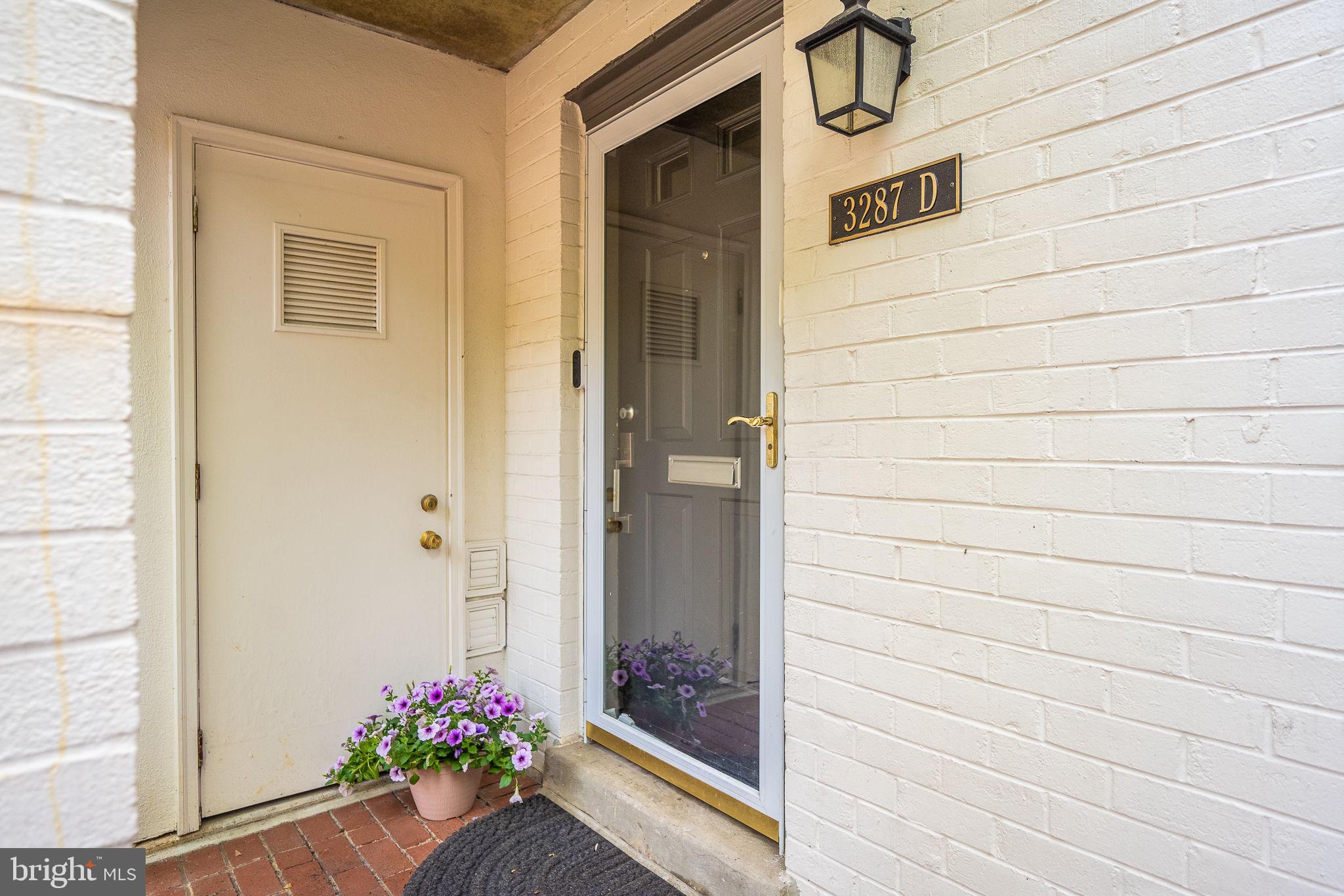3287 Sutton Place Northwest, Unit D Washington, DC 20016 - Photo 2 of 52 3287 Sutton Pl NW Unit D