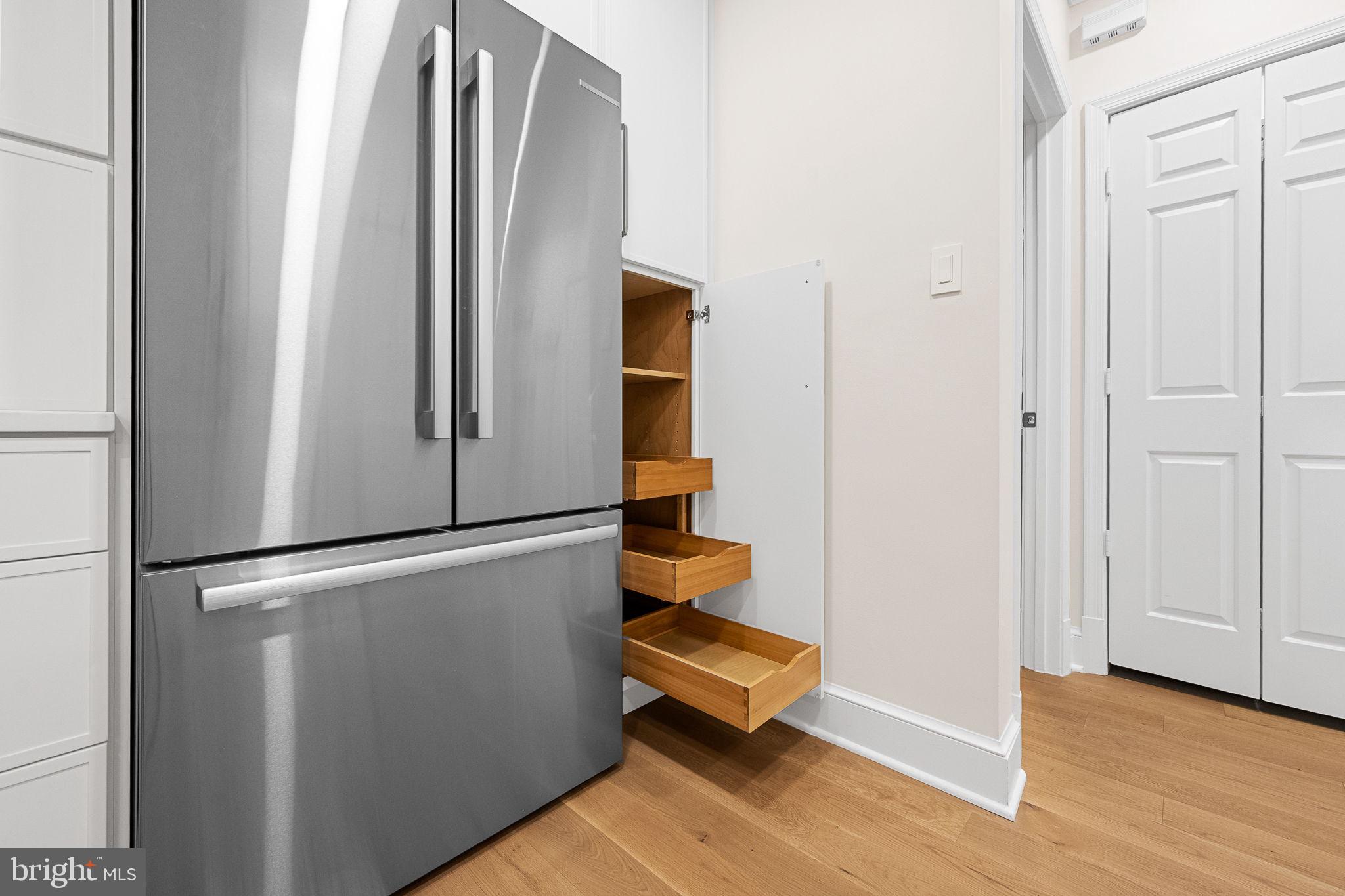 3287 Sutton Place Northwest, Unit D Washington, DC 20016 - Photo 22 of 52 Full Height Storage