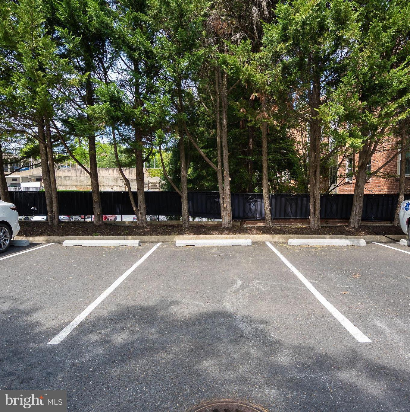 3287 Sutton Place Northwest, Unit D Washington, DC 20016 - Photo 41 of 52 Plenty of parking