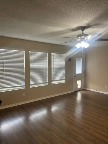 $1,950 | 16933 Wren Hill Street, Conroe, TX 77385