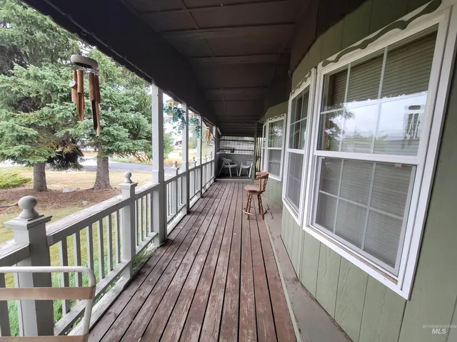 $230,000 | 405 North 2nd Street West, Weippe, ID 83553