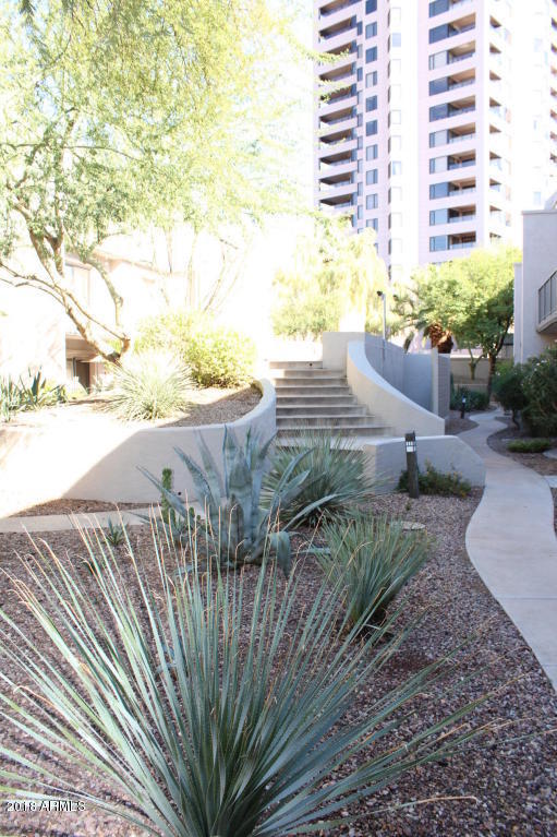 1010 East Osborn Road, Unit B Phoenix, AZ 85014 - Photo 9 of 10 COMMUNITY