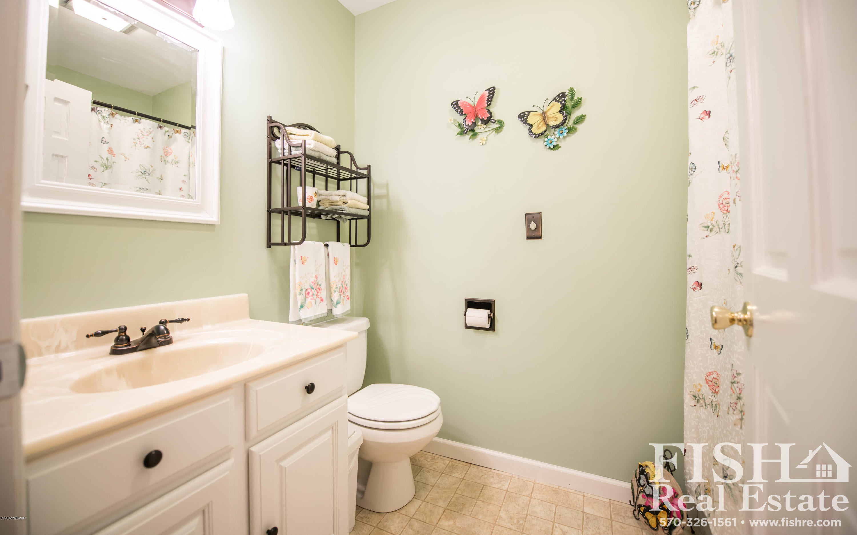 1105 Arthur Road Montoursville, PA 17754 - Photo 15 of 24 Full Bath - Upper Level