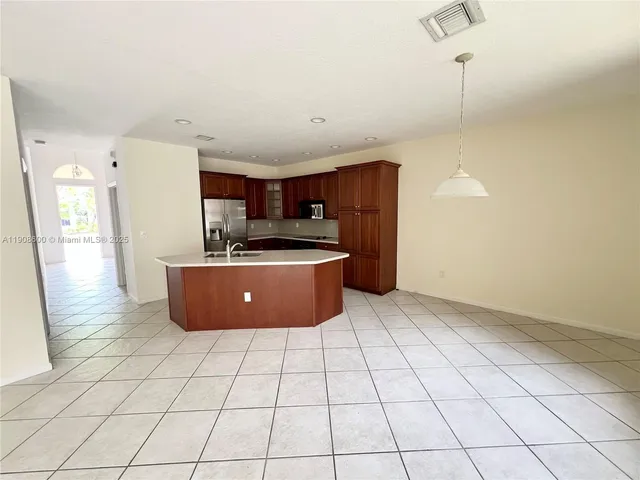 $3,800 | 15562 Southwest 50th Court, Unit 15562, Miramar, FL 33027