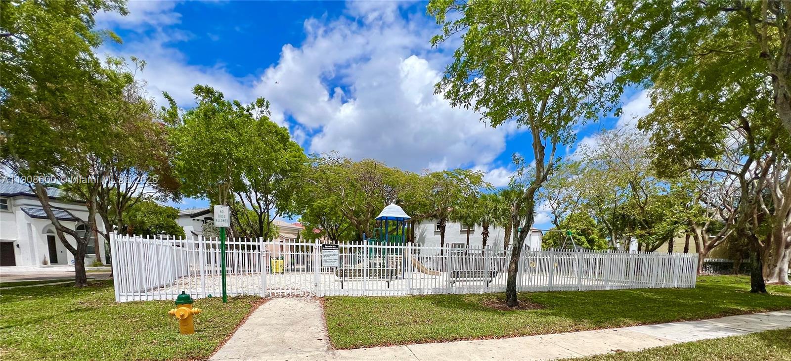 15562 Southwest 50th Court, Unit 15562 Miramar, FL 33027 - Photo 33 of 34