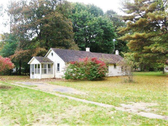 3636 Lakeshore Road Lexington, MI 48450 - Photo 18 of 33