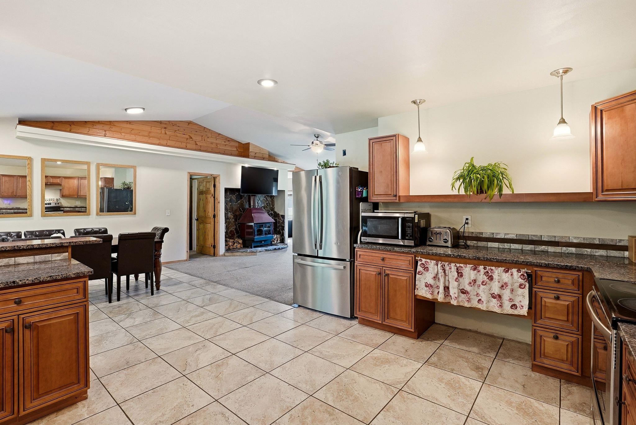 4519 Lime Kiln Way Springdale, WA 99173 - Photo 11 of 41