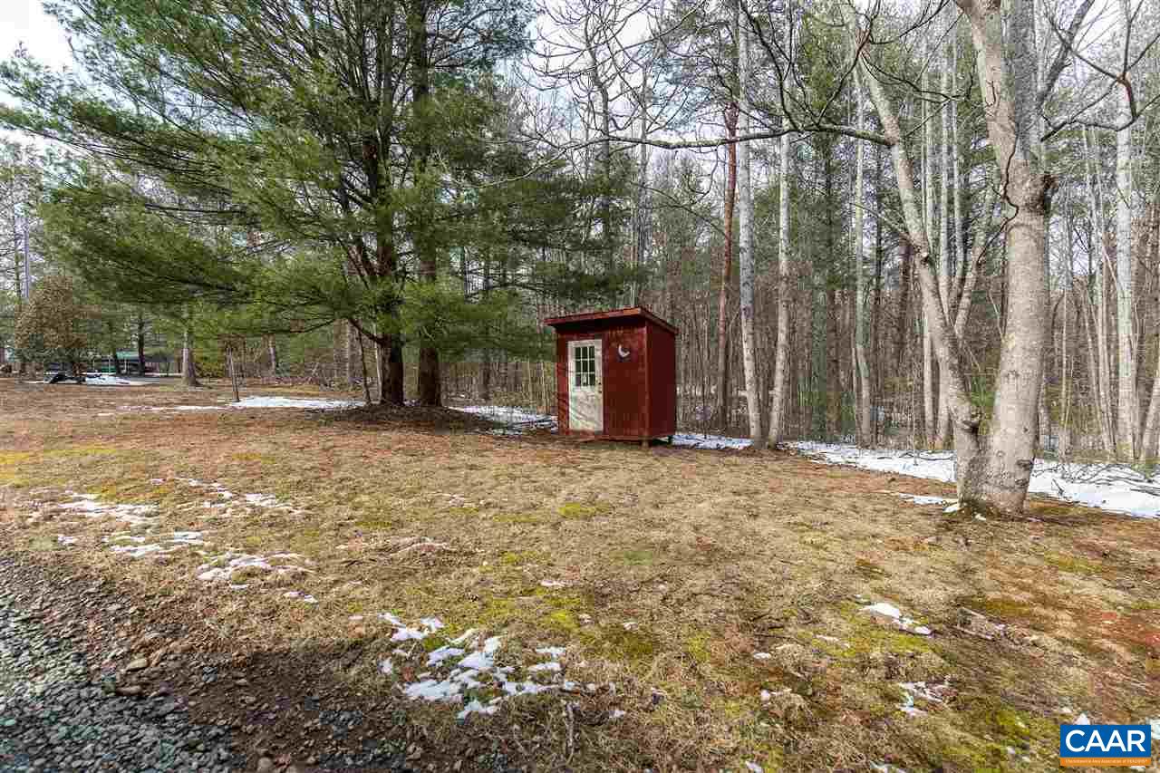 6887 Virginia Ridge Road Dyke, VA 22935 - Photo 4 of 42 Gallery Image 4