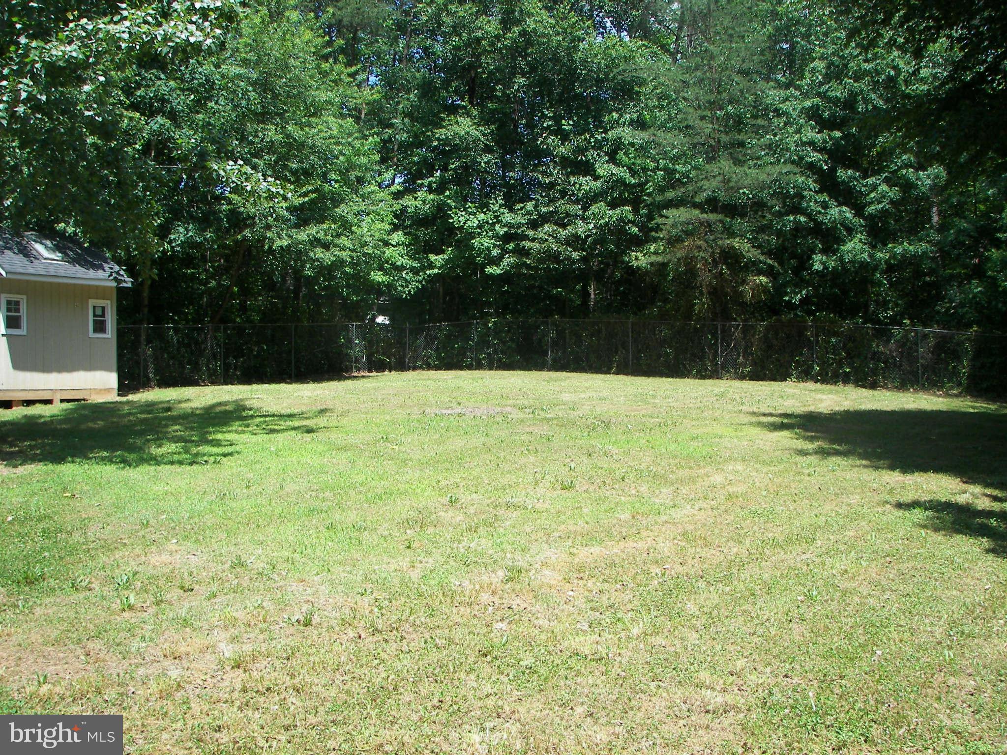 38 Ridge Road Stafford, VA 22556 - Photo 18 of 24 Exterior (Rear)