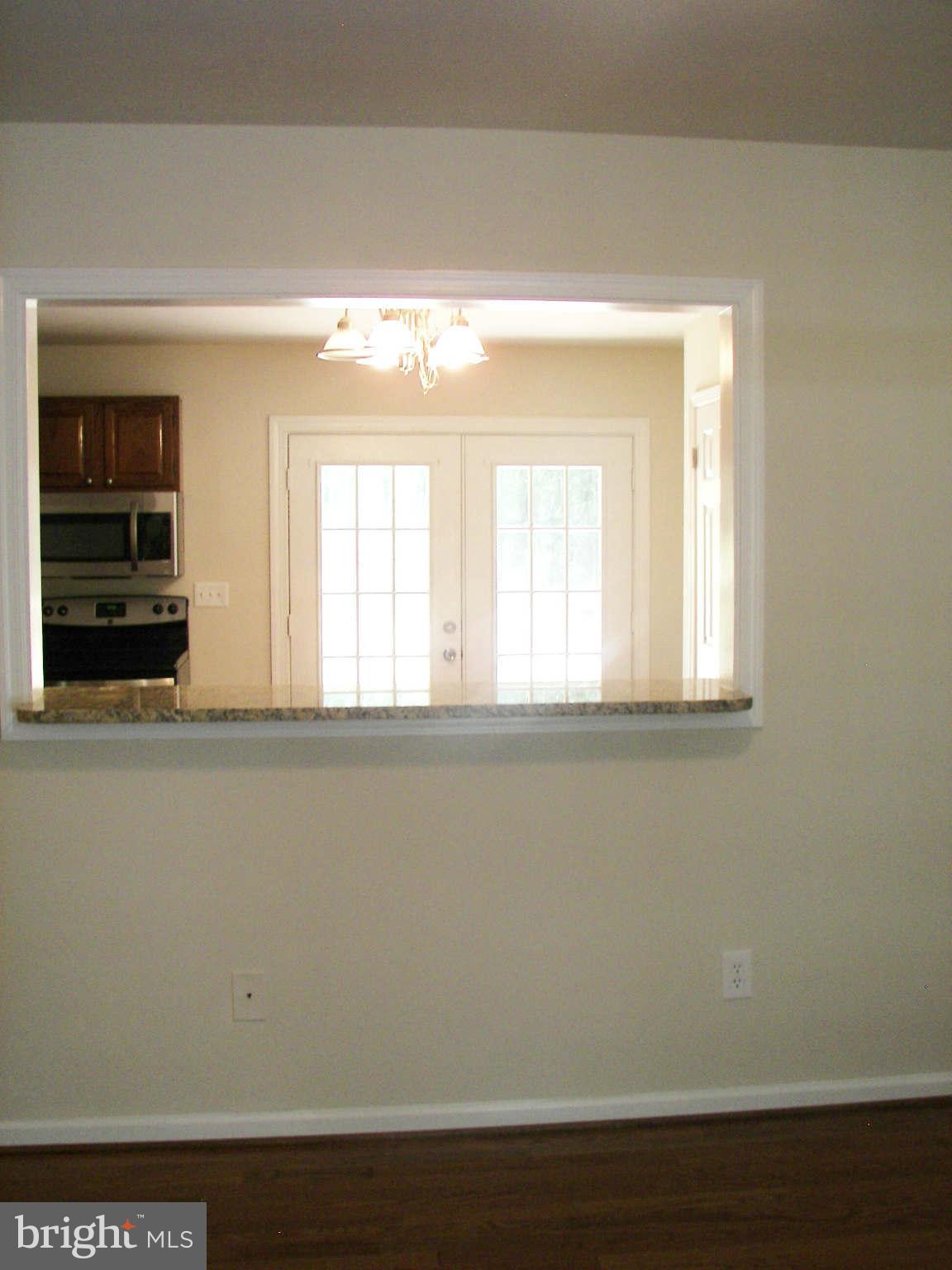 38 Ridge Road Stafford, VA 22556 - Photo 4 of 24 Living Room