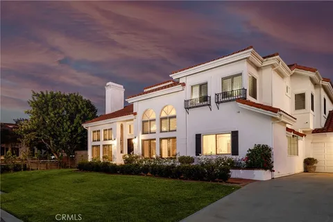 $3,989,000 | 6622 Horseshoe Lane, Huntington Beach, CA 92648