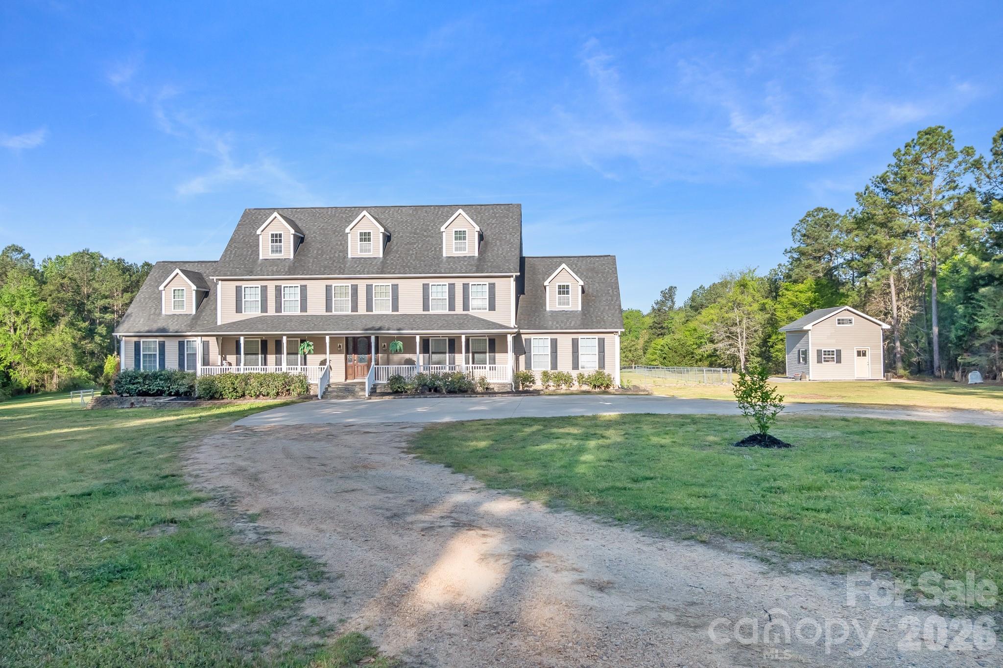 1876 Columbia Road Chester, SC 29706 - Photo 2 of 46