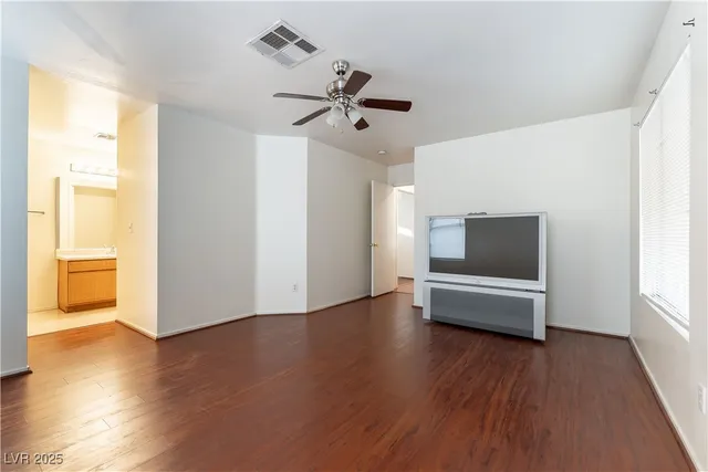 $1,795 | 701 Red Bark Lane, Henderson, NV 89011