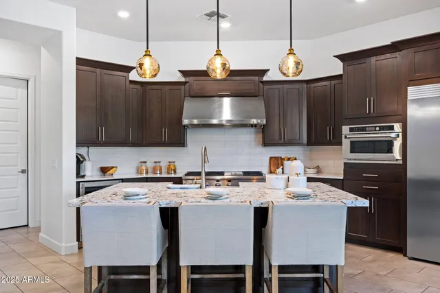 $660,000 | 6213 South 25th Place, Phoenix, AZ 85042