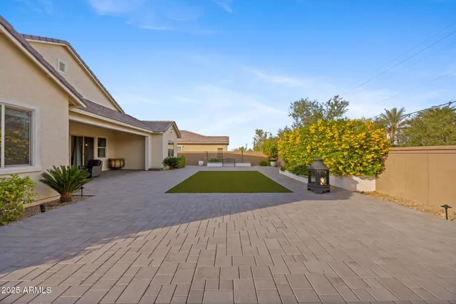 $660,000 | 6213 South 25th Place, Phoenix, AZ 85042