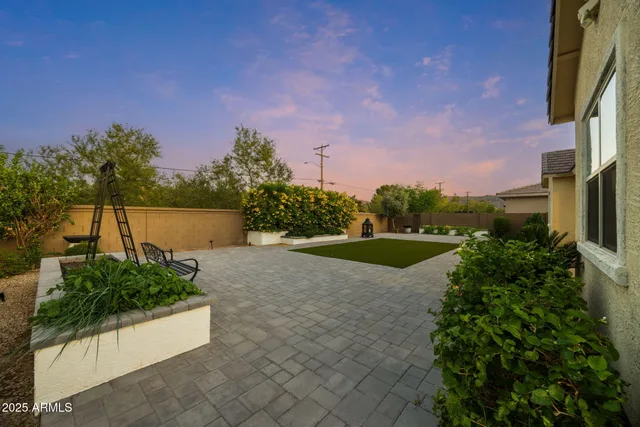 $660,000 | 6213 South 25th Place, Phoenix, AZ 85042