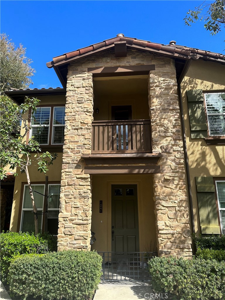 213 Danbrook Irvine, CA 92603 - Photo 3 of 5 a front view of a house