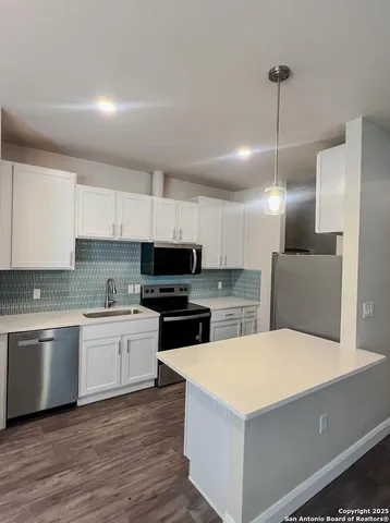 $1,100 | 4010 Queenswood Street, San Antonio, TX 78218