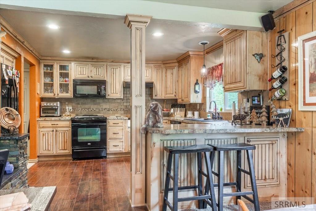 4070 Colt Road Island Park, ID 83429 - Photo 6 of 58