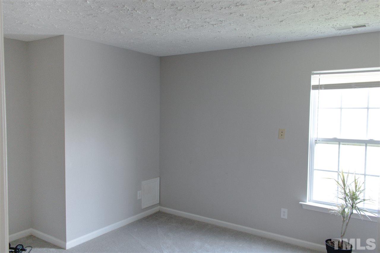 1609 Cricket Ridge Drive Raleigh, NC 27610 - Photo 22 of 25 Gallery Image 22