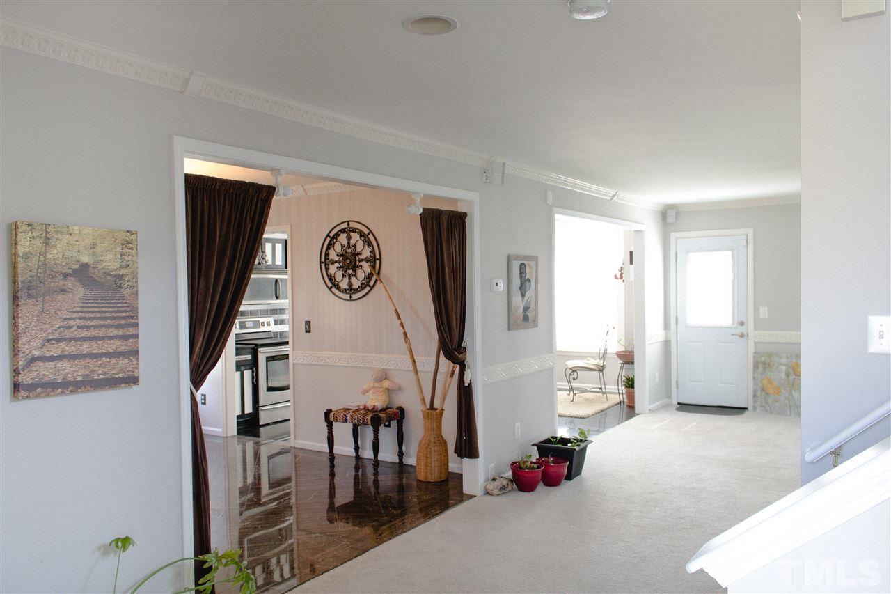 1609 Cricket Ridge Drive Raleigh, NC 27610 - Photo 5 of 25 Gallery Image 5