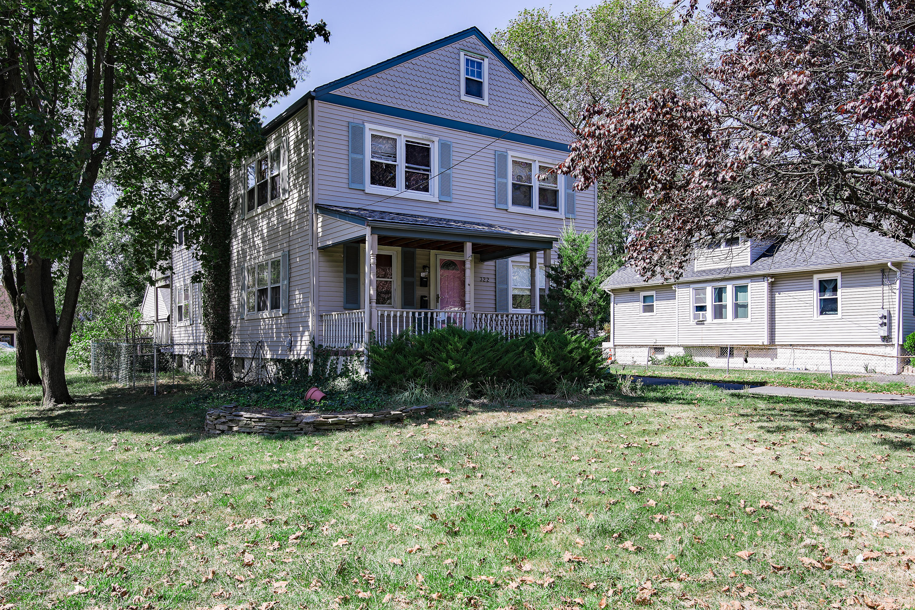 322 Broad Street Keyport, NJ 07735 - Photo 3 of 18 1