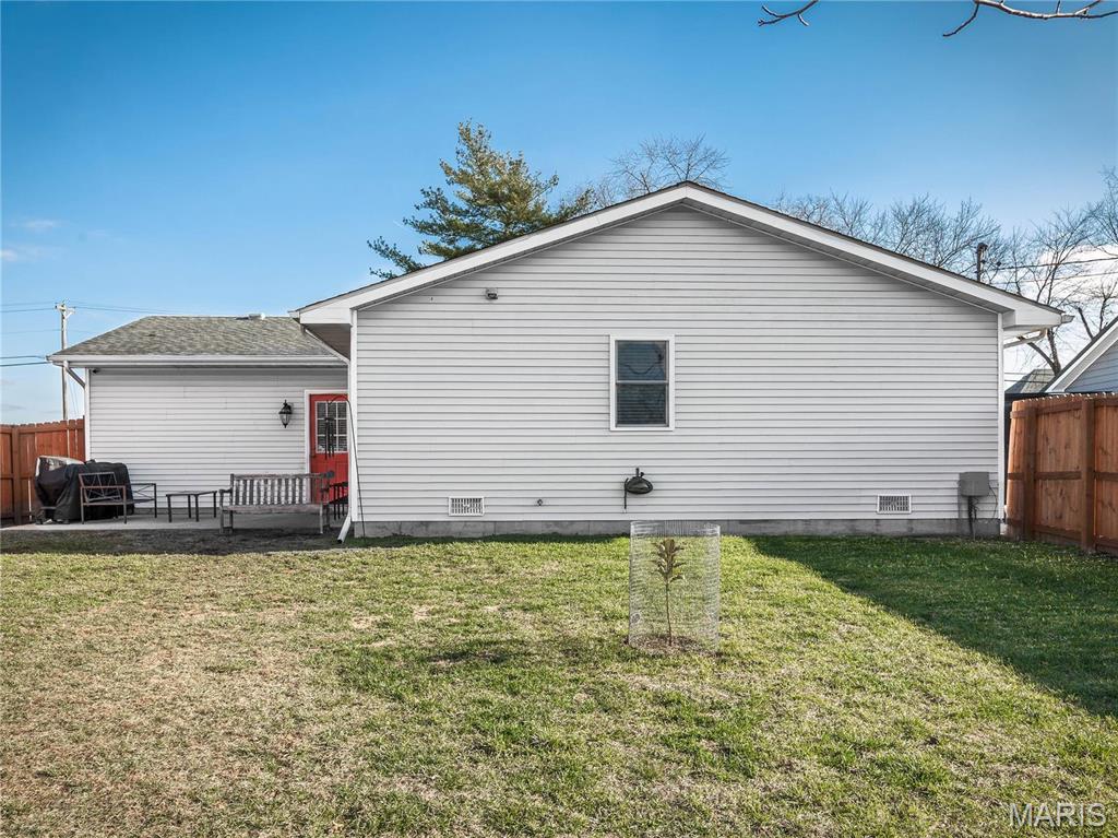 5717 Old Alton Road Granite City, IL 62040 - Photo 5 of 31